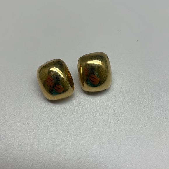 Gold rectangle earrings - Picture 1 of 3